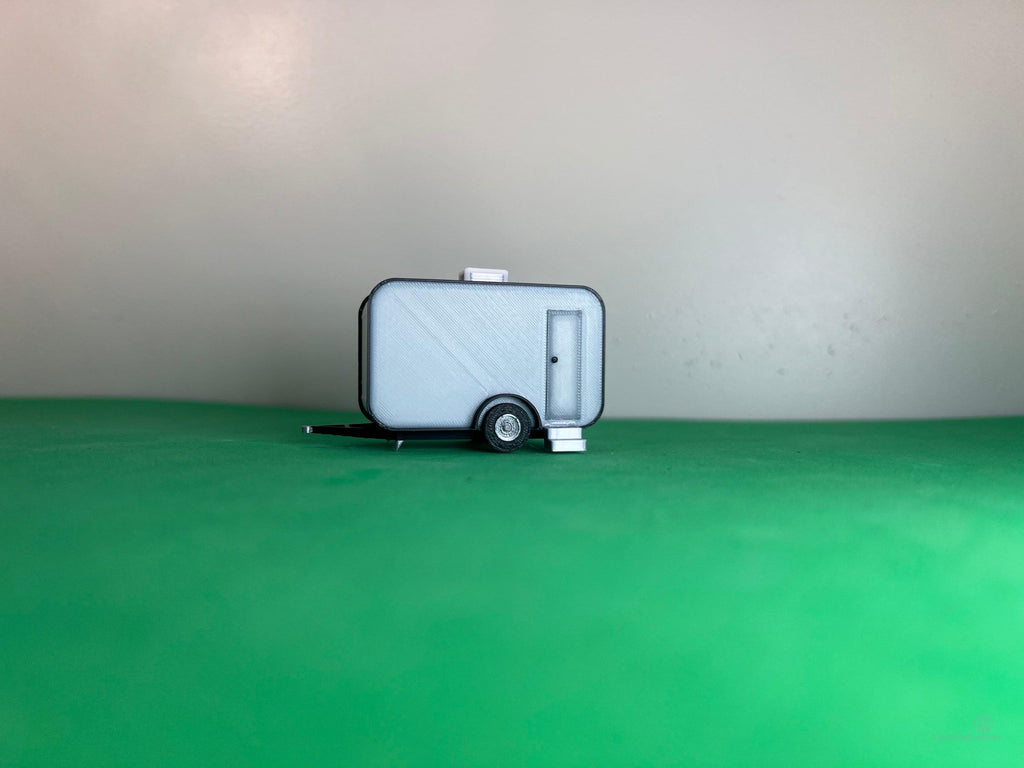 HO Scale Food Vendor Trailer Kit (white)