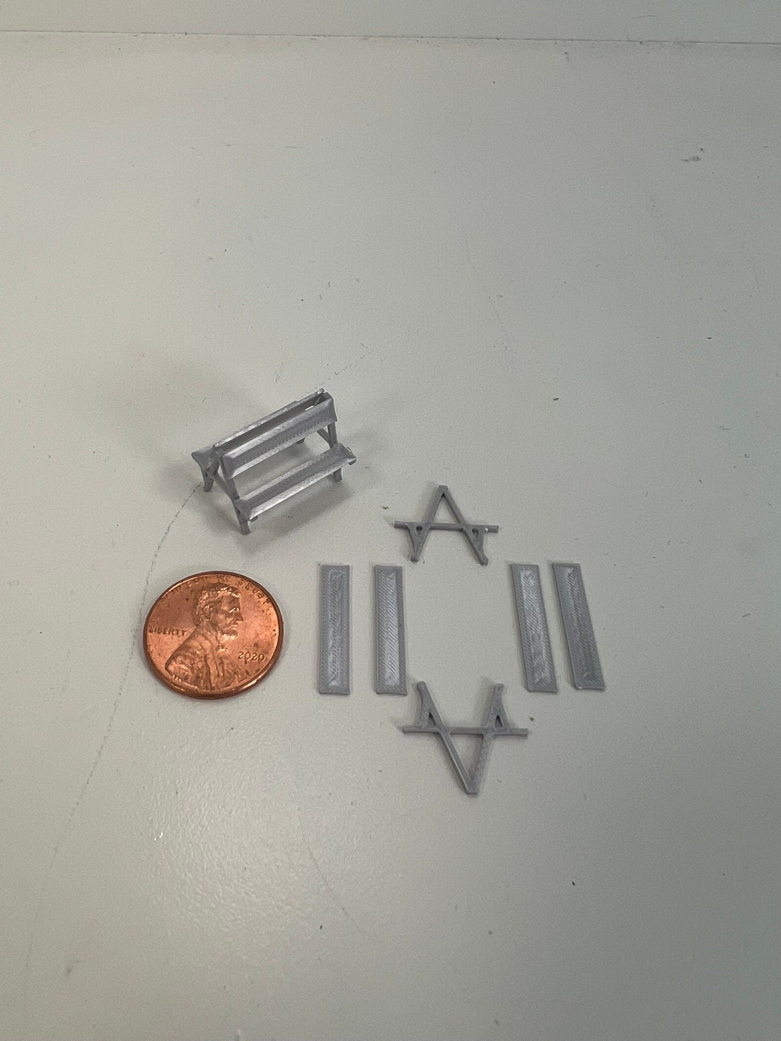 HO Scale Seats for Middle of Festival in Model Trains (3 pack)