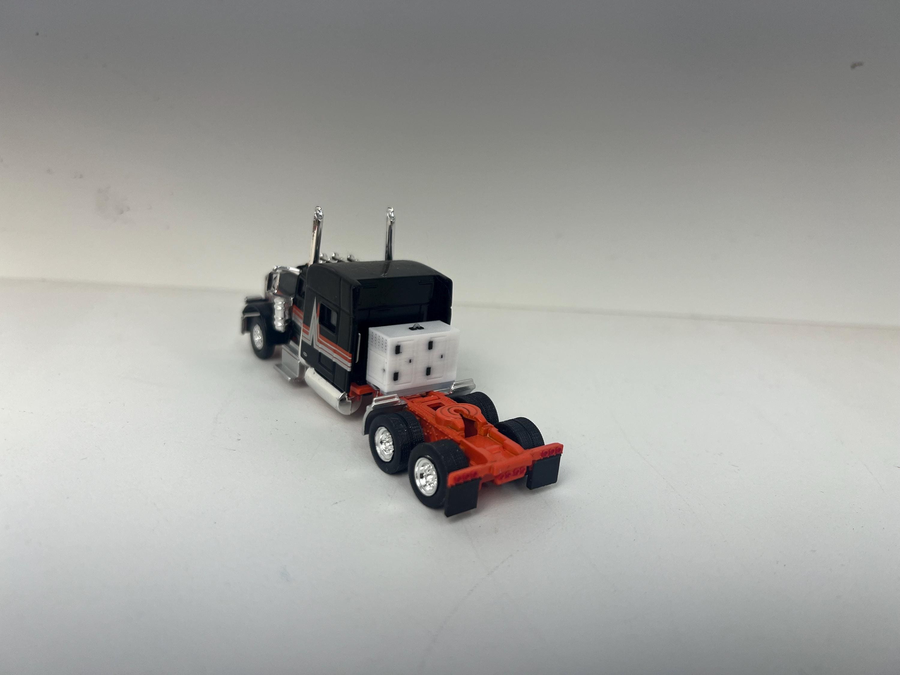 HO Scale Small Generator for next to home or in back of vehicle!