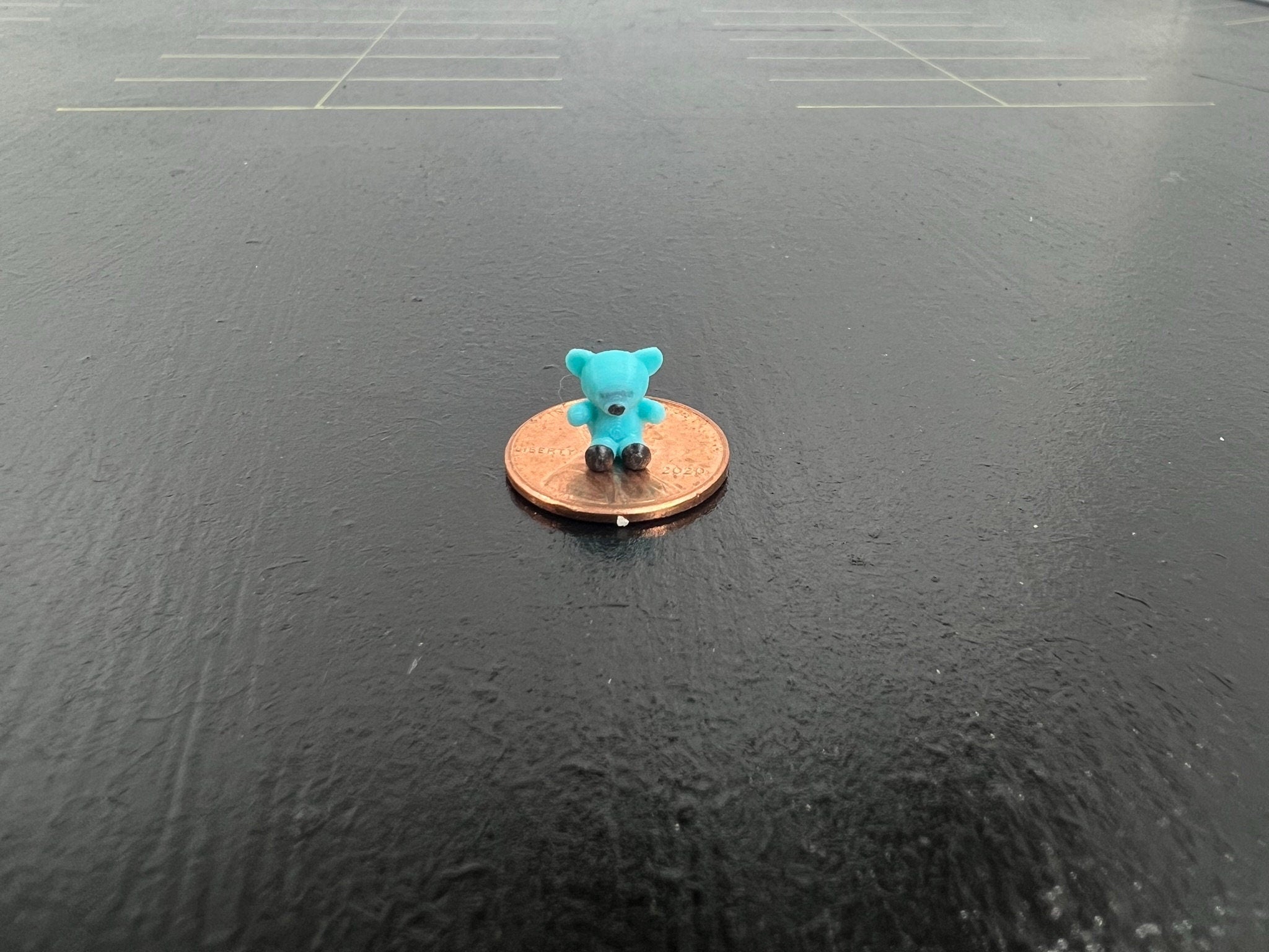 HO Scale Bear Prize for carnival game (8 pack)