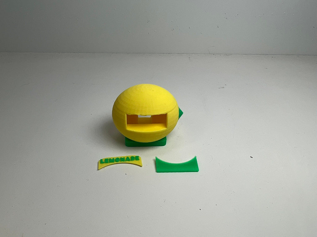 HO Scale Lemonade Stand for Model Train Layouts and Dioramas