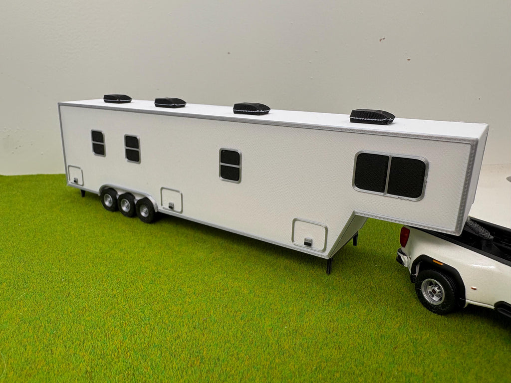 1/64 5th Wheel Bunkhouse Trailer Kit in color.