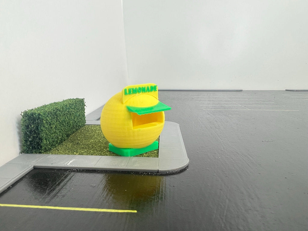 HO Scale Lemonade Stand for Model Train Layouts and Dioramas