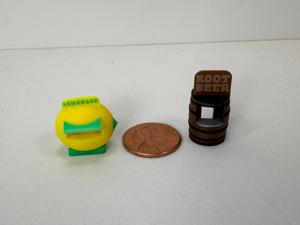 N Scale Root Beer & Lemonade Stands (2 pack, one of each)