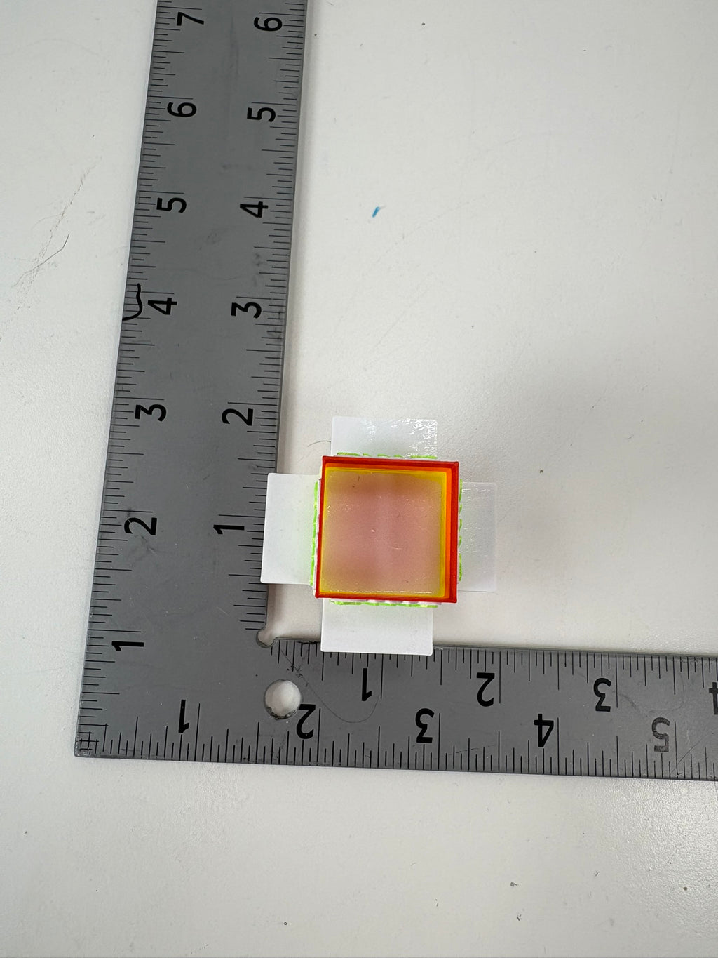 HO Scale Duck Pond/Ring Toss Game Booth (blue or orange) 1/87