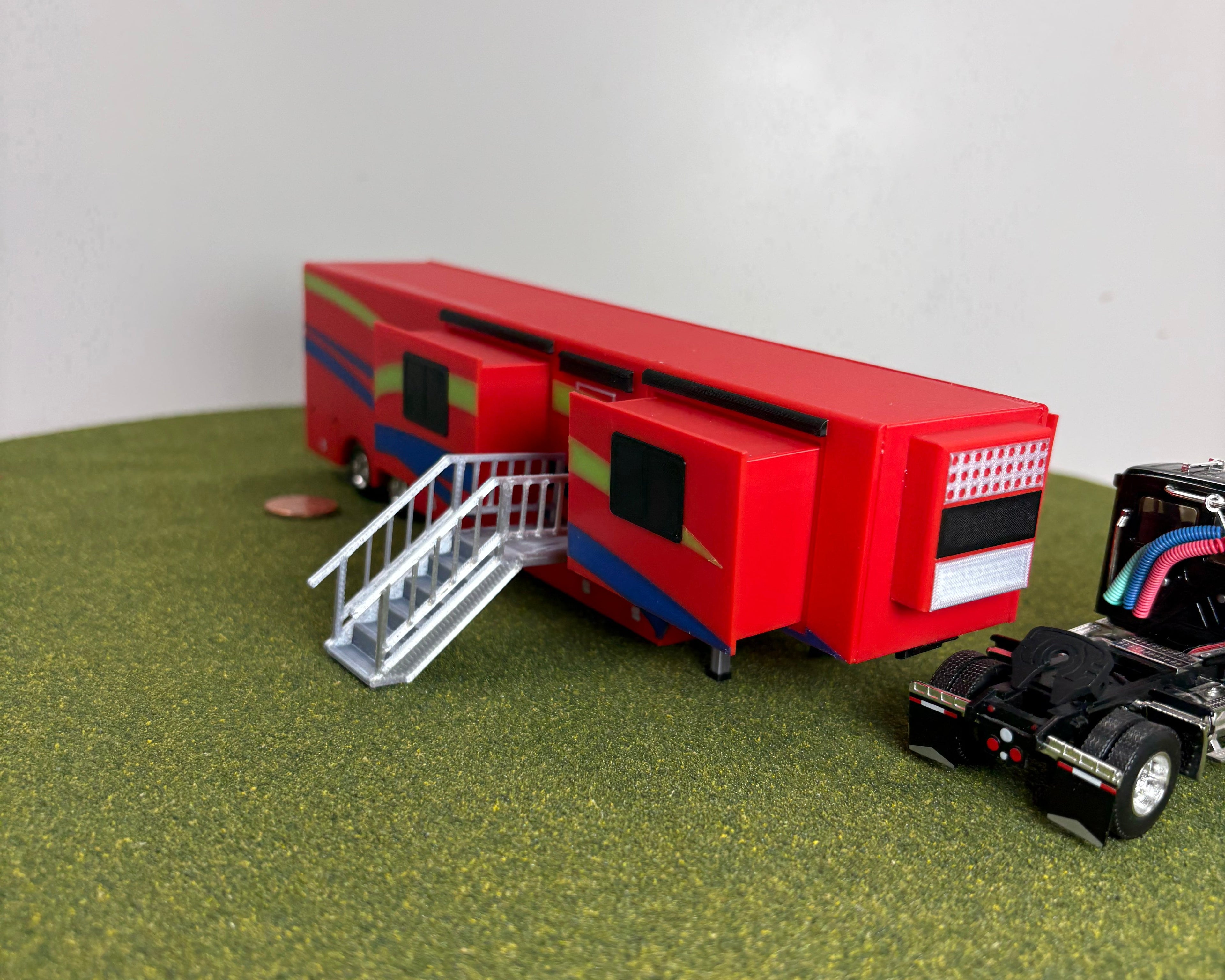 1/64 Scale Office Trailer Kit (red in color)