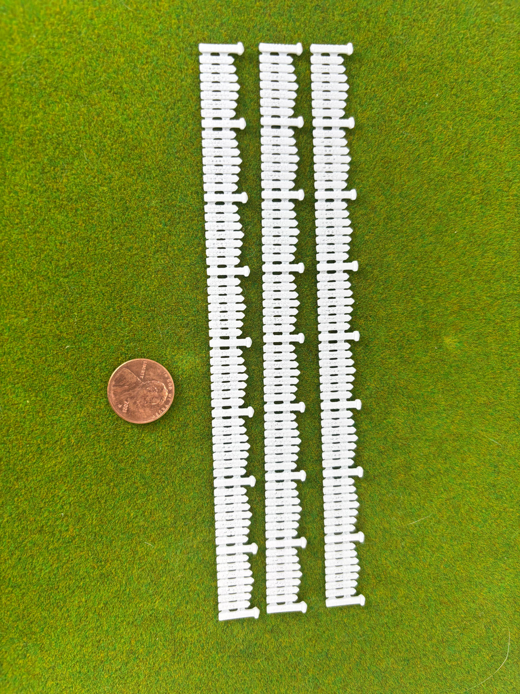 HO Scale White Picket Fence (3 pack)