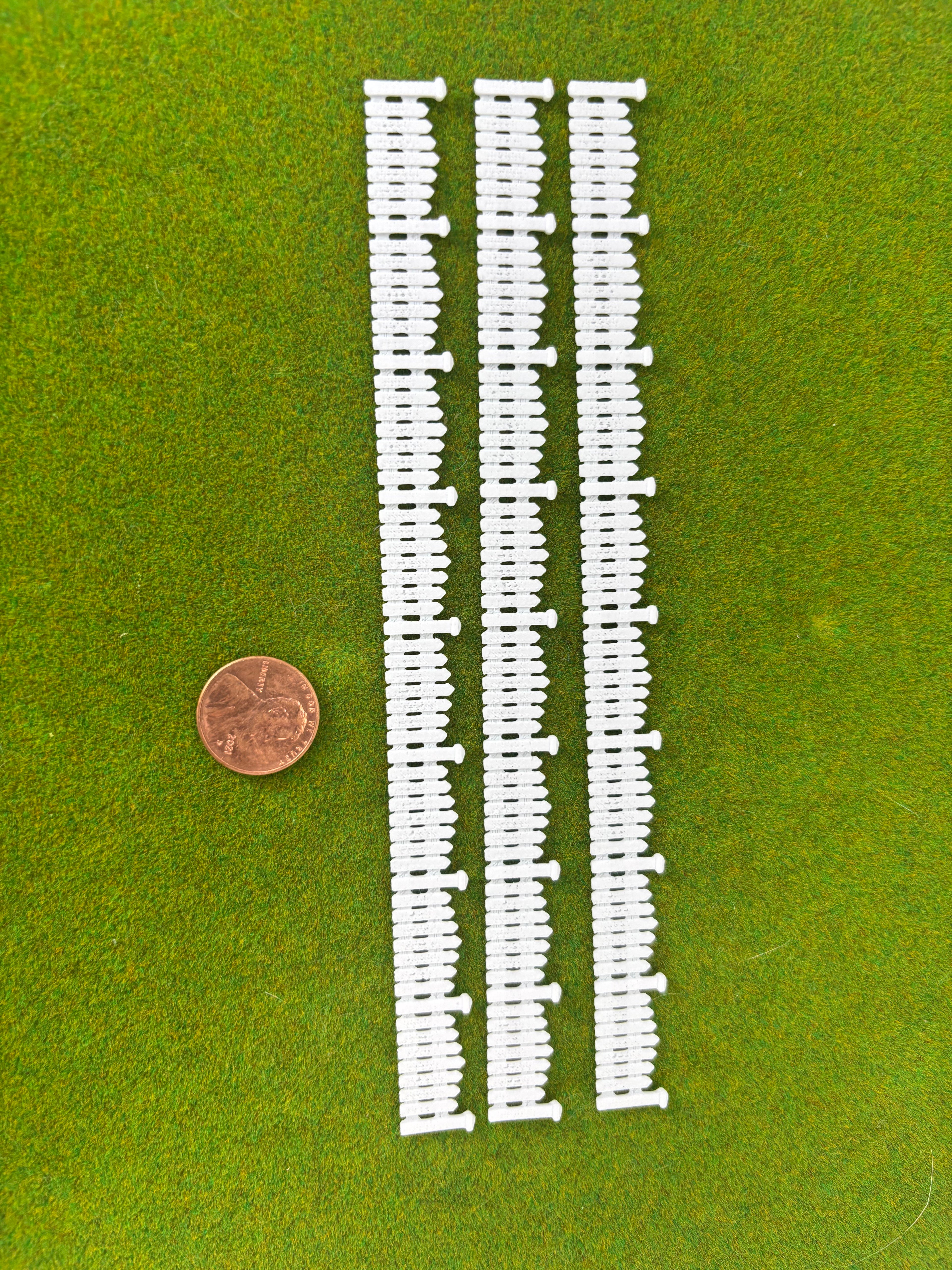 HO Scale White Picket Fence (3 pack)
