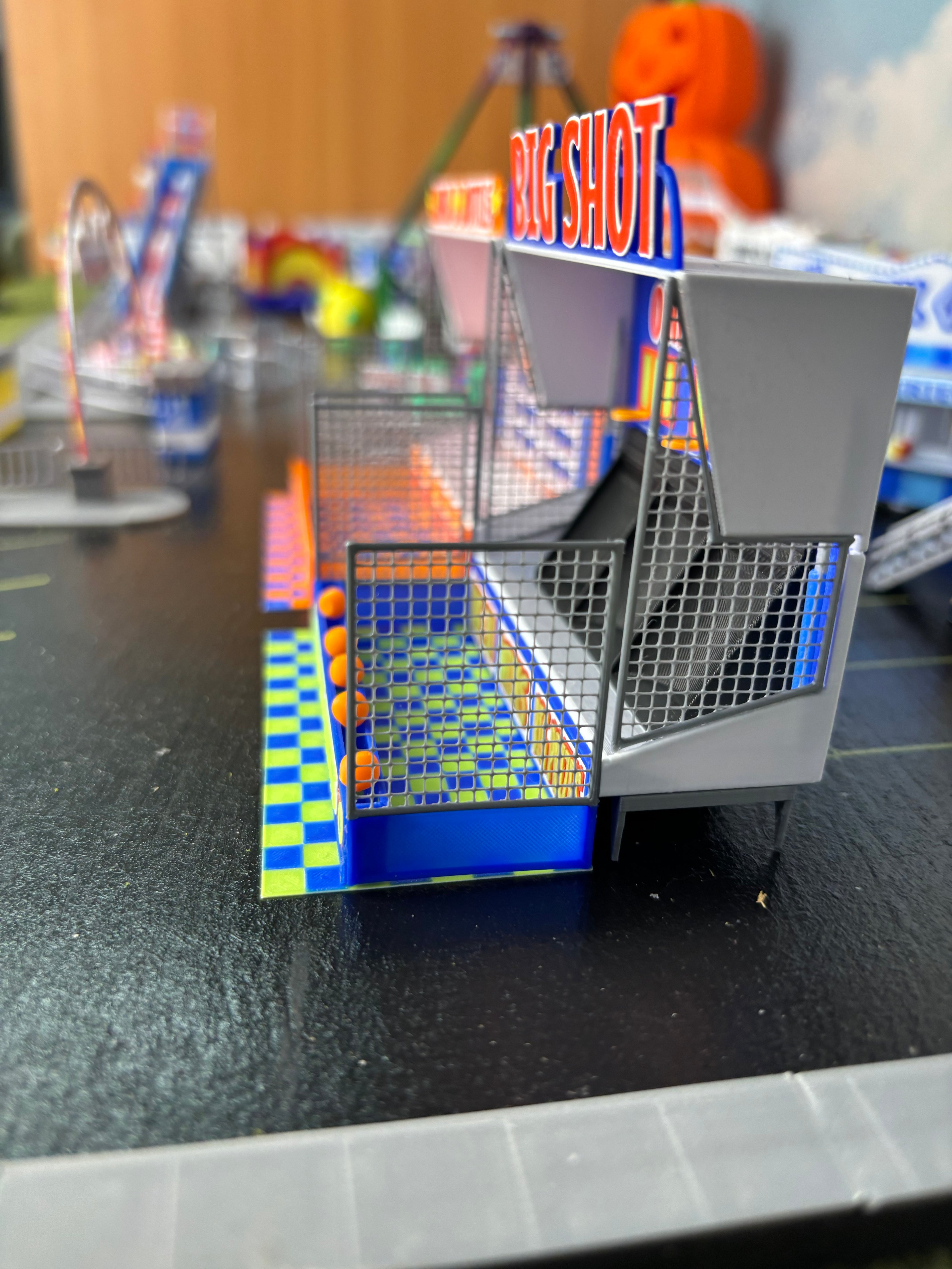 HO Scale Big Shot Game Booth