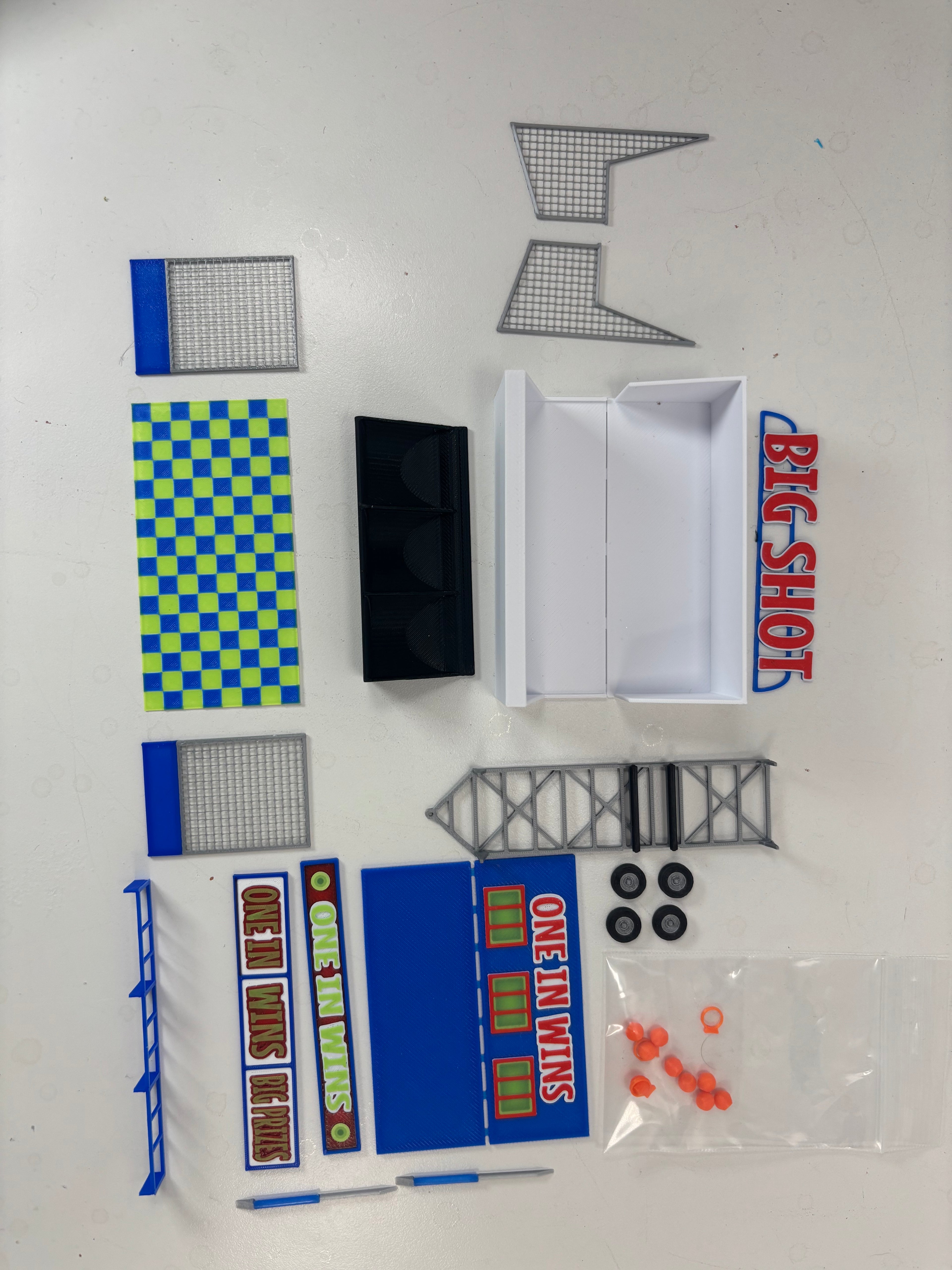 HO Scale Big Shot Game Booth