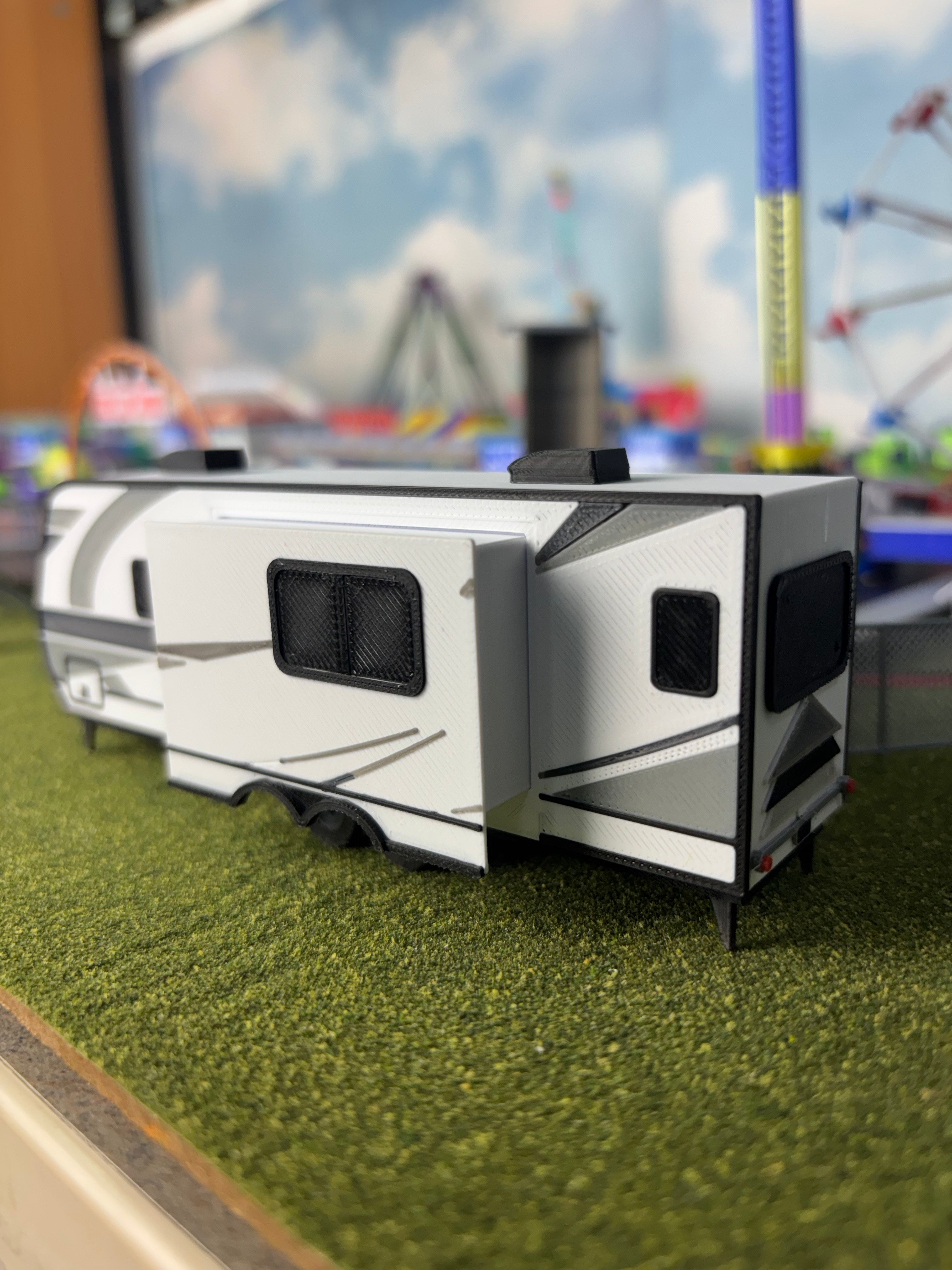 1/64 Scale Bumper Pull Camper