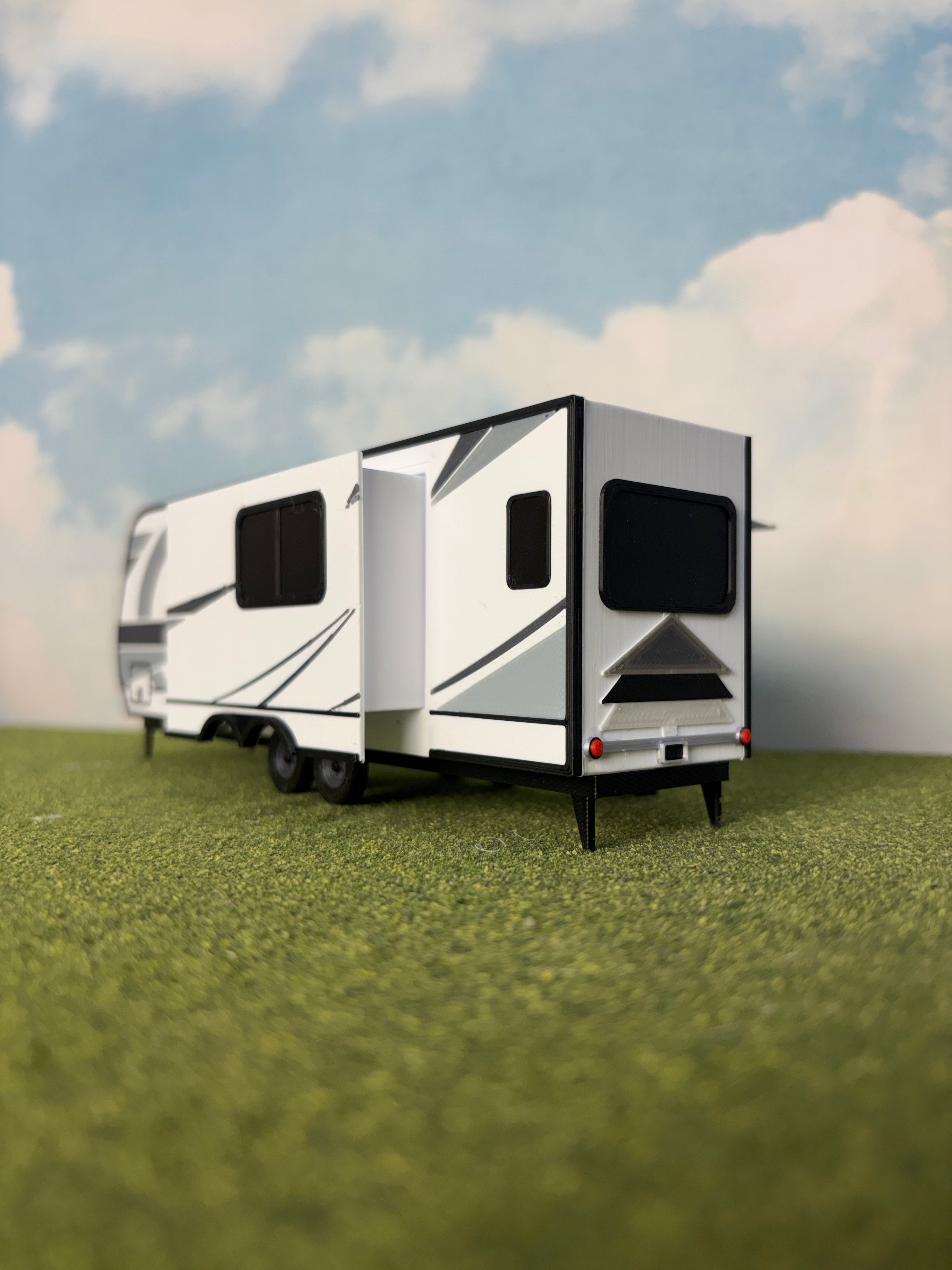 1/48 Scale Bumper Pull Camper