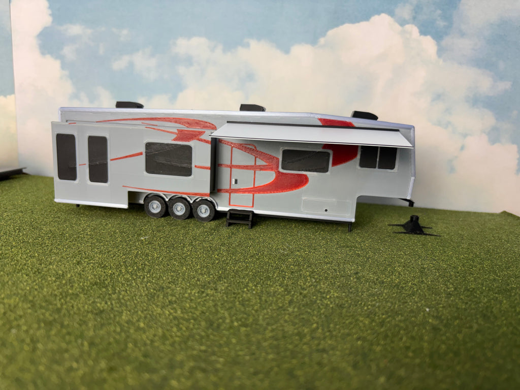 1/48 Scale 5th Wheel Camper Trailer (gray with red in color)
