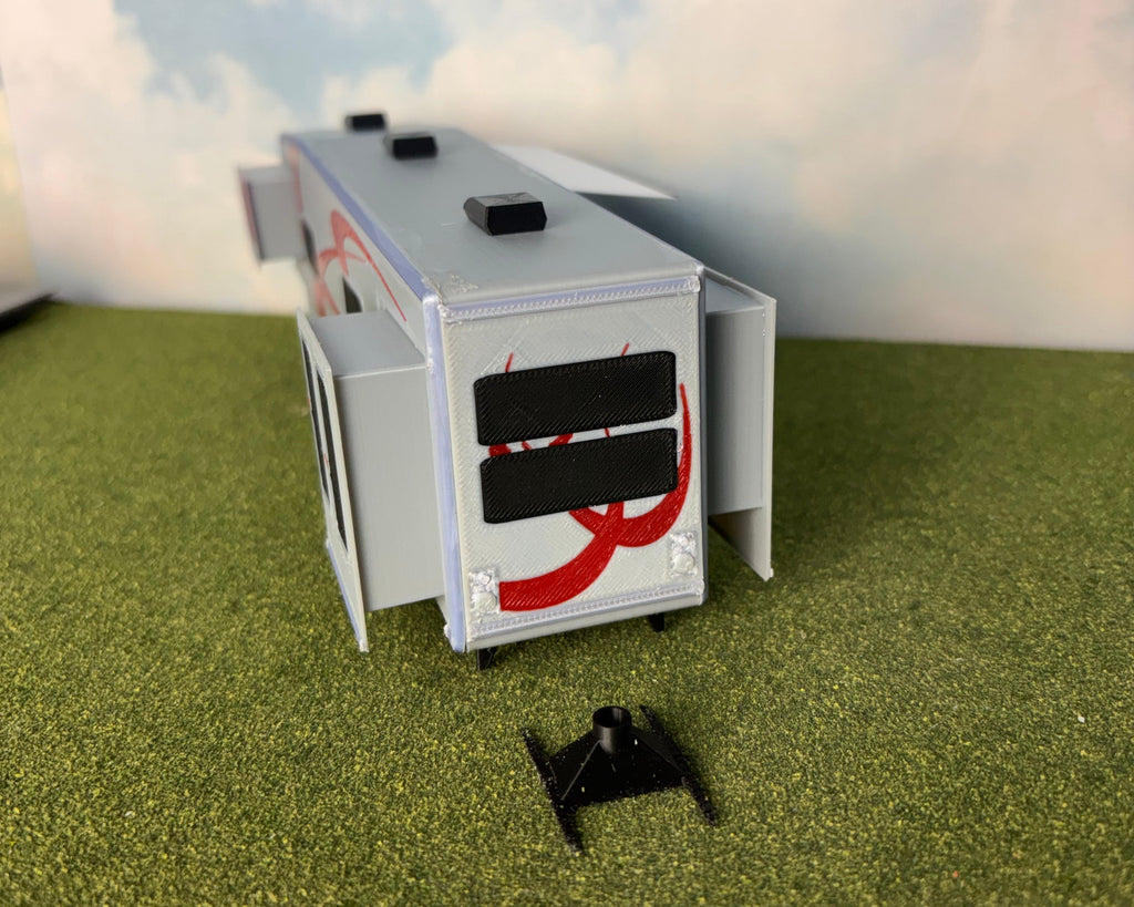 1/48 Scale 5th Wheel Camper Trailer (gray with red in color)