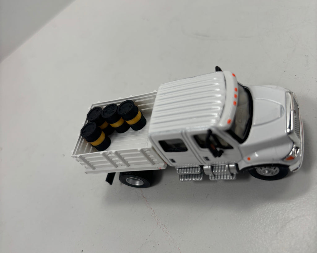 HO Scale CAT Oil Barrel (10 pack)