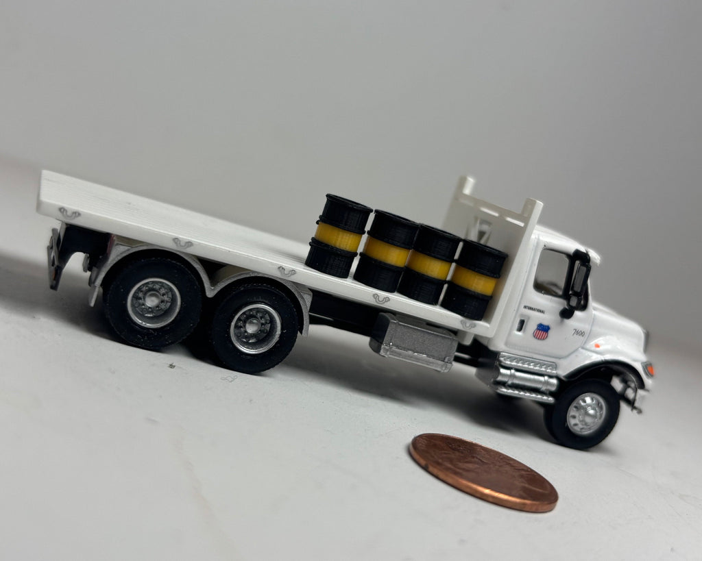 HO Scale CAT Oil Barrel (10 pack)