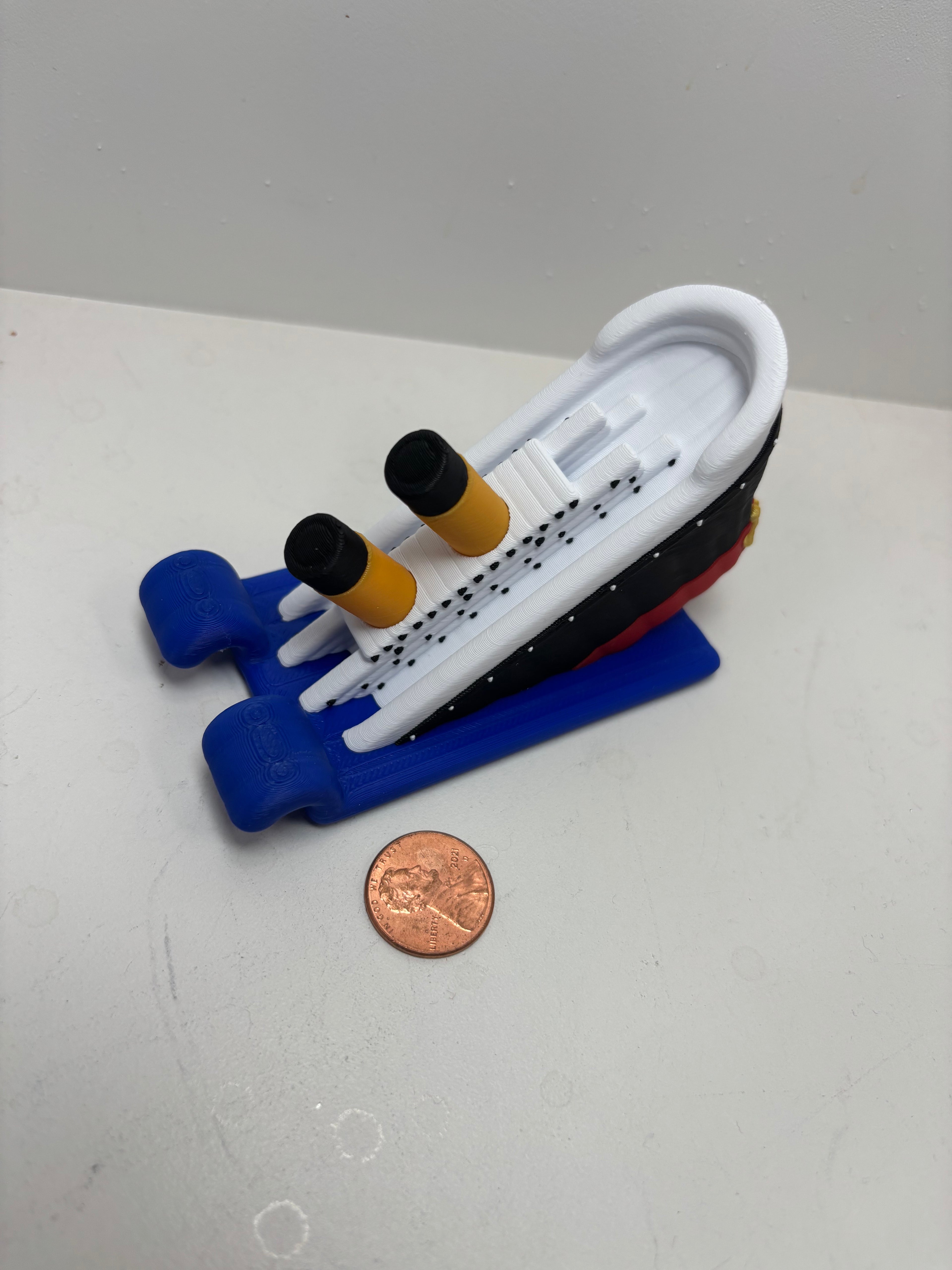 HO Scale Titanic Inflatable Slide