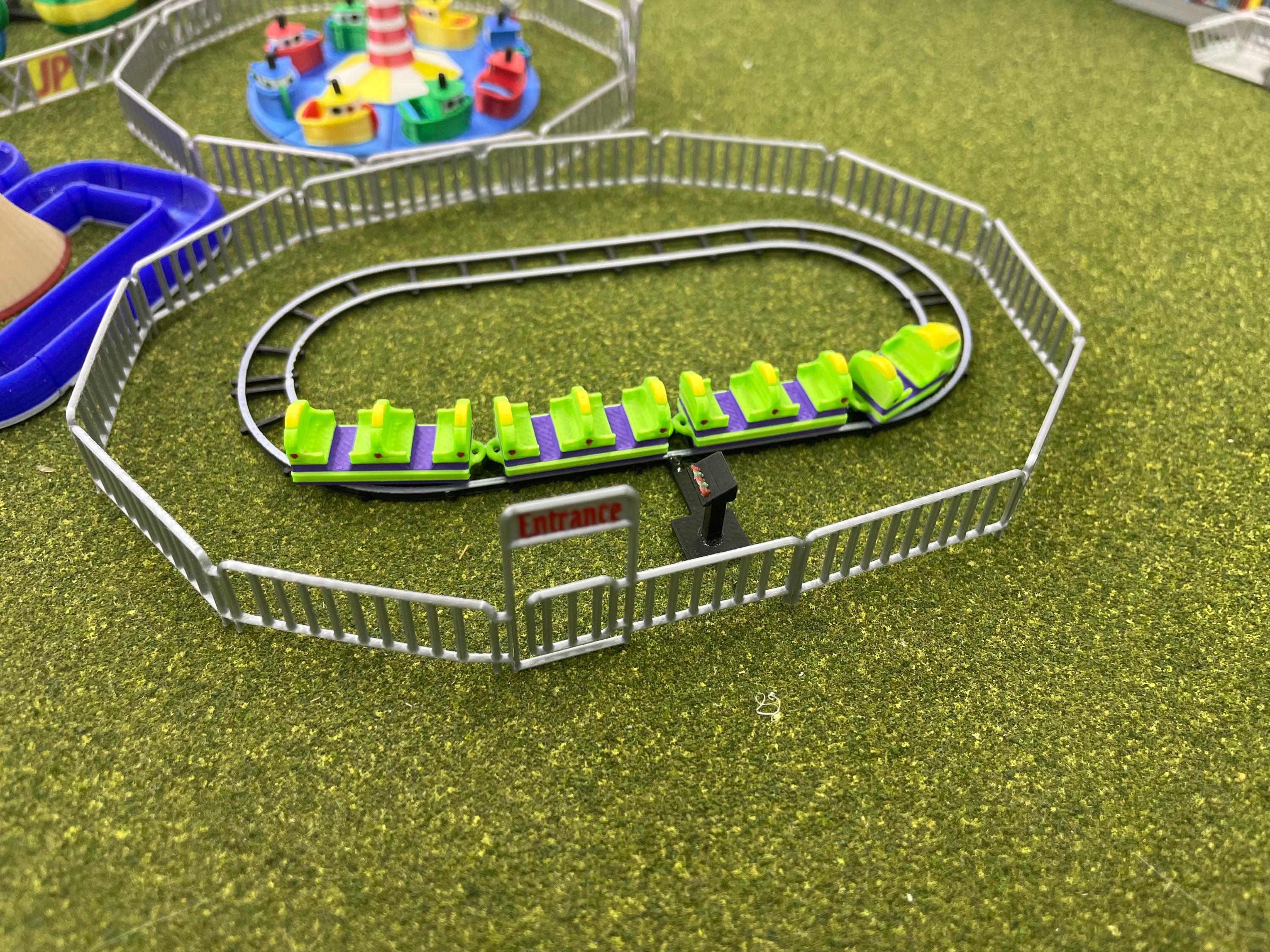 HO Scale Kiddie Jet Train Ride for Model Train Layouts and Dioramas Kit 1/87