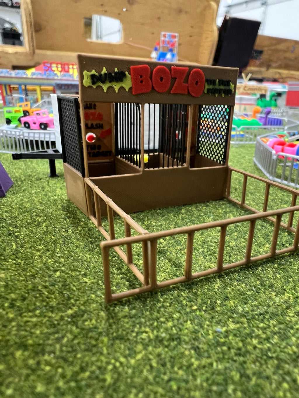 HO Scale BOZO Dunk Tank 1/87