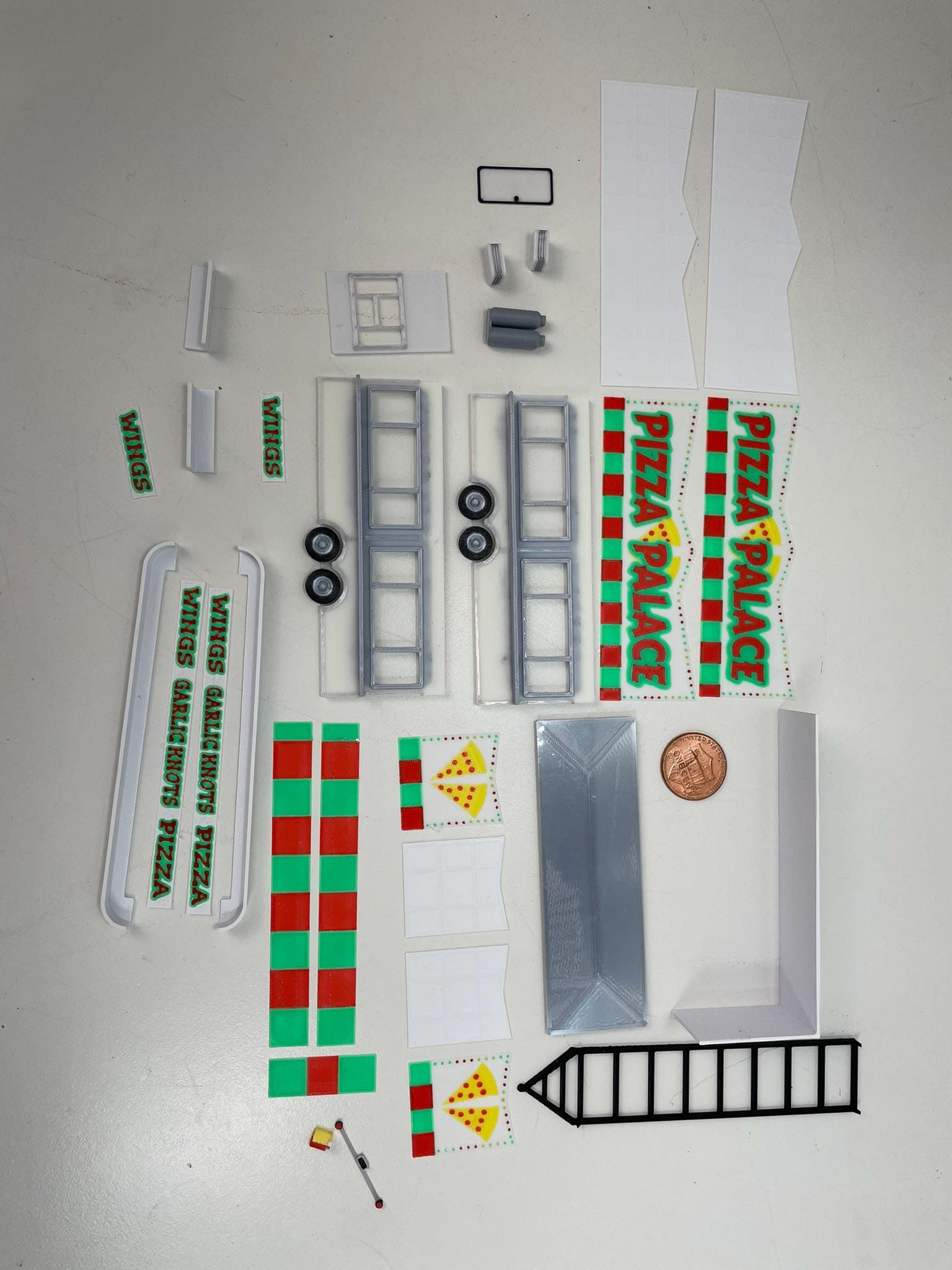 HO Scale Food Trailer for Model Train Layouts and Dioramas Pizza Palace Trailer