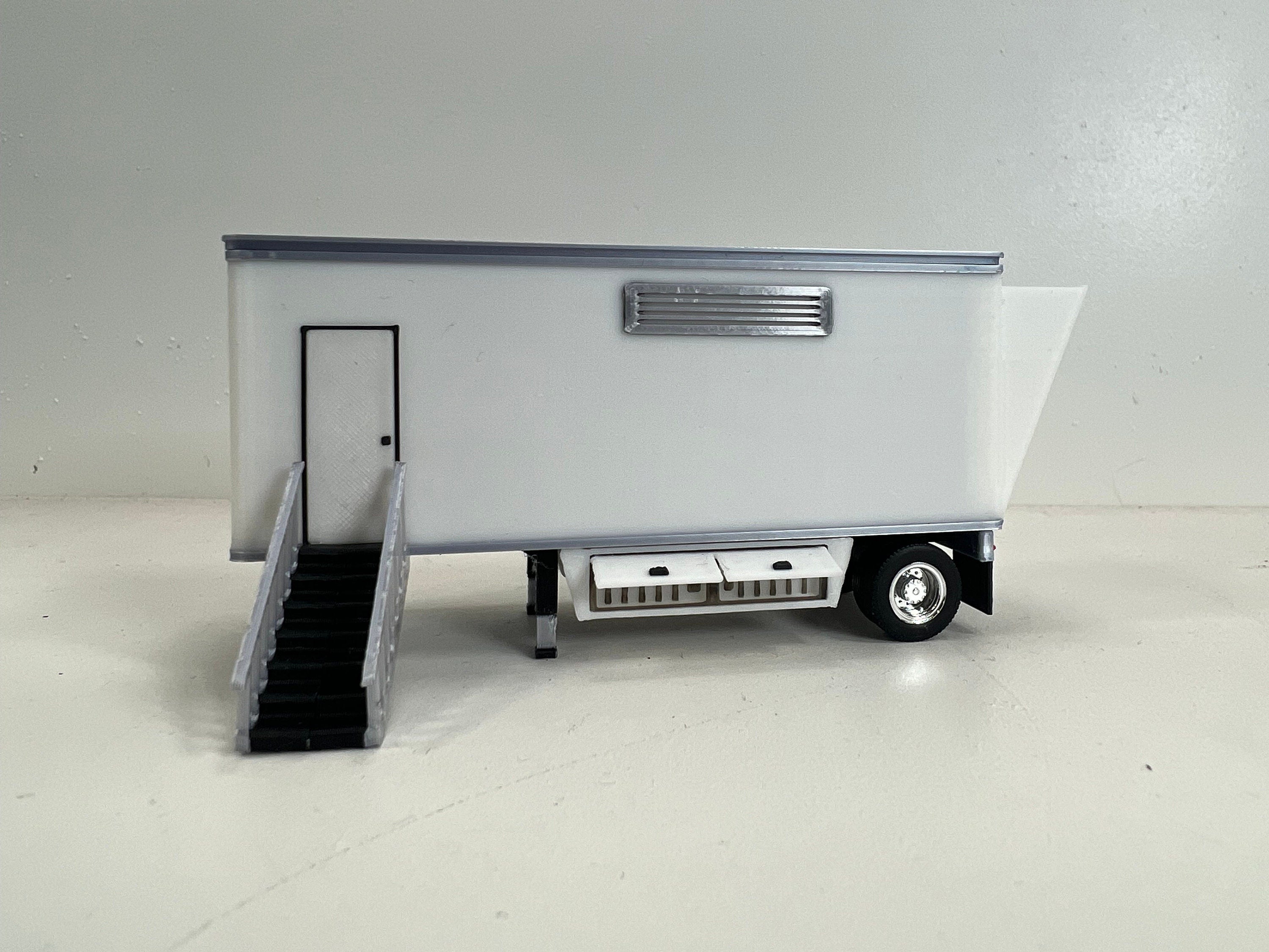 HO Scale PUP Trailer Office/Generator for model trains carnival. With open bottom door and back exhaust.
