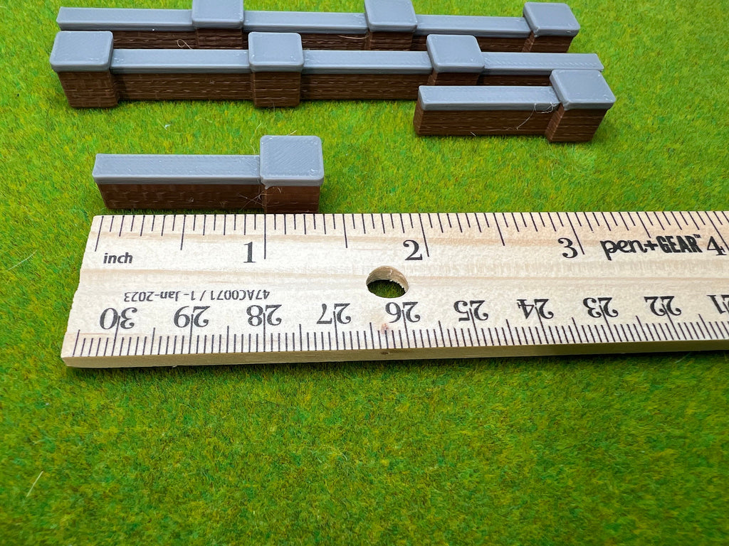 HO Scale Brick Fence in color. (4 pack)